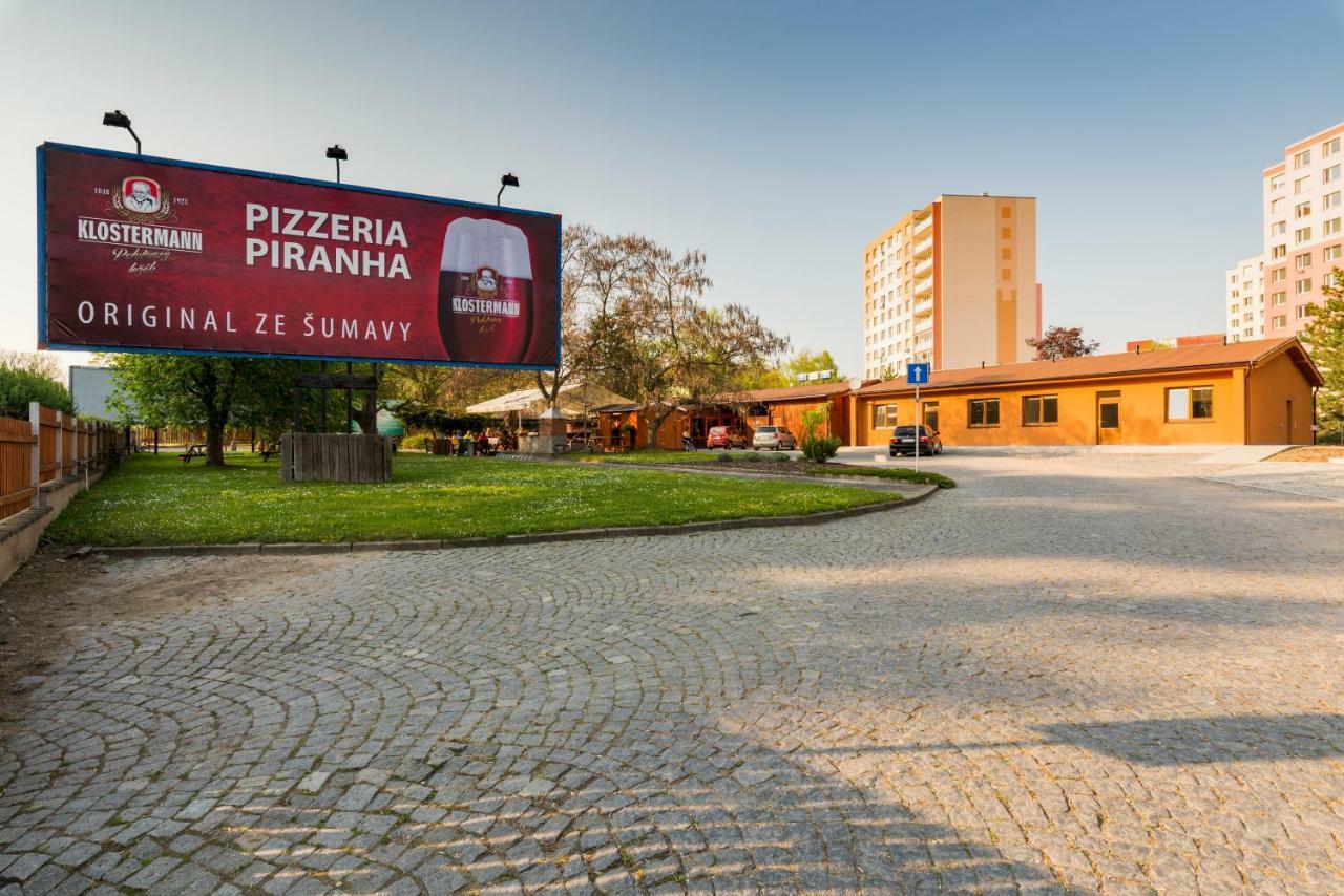 Penzion Piranha Melnik Exterior foto